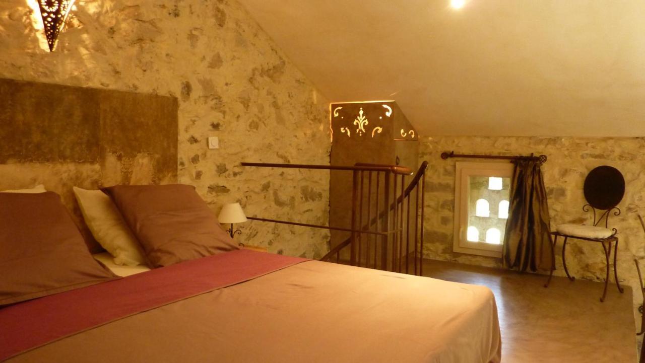 Bed and Breakfast Mas De Costebelle Bollène Exteriér fotografie